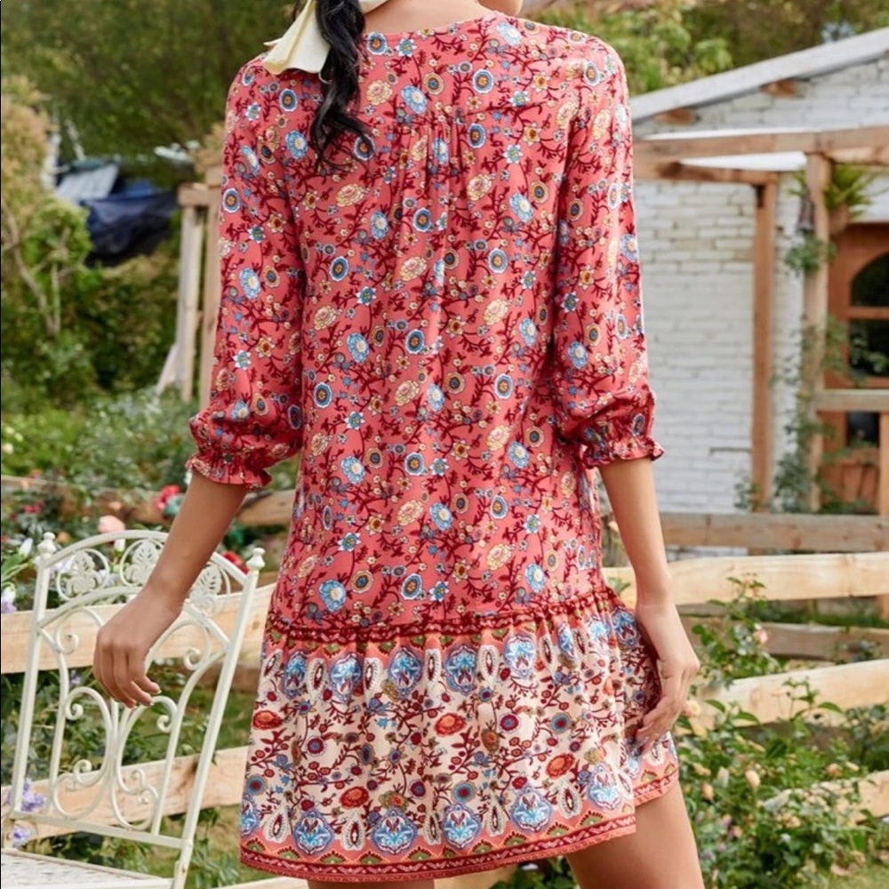 Boho floral print v neck dress - Picture 3 of 4
